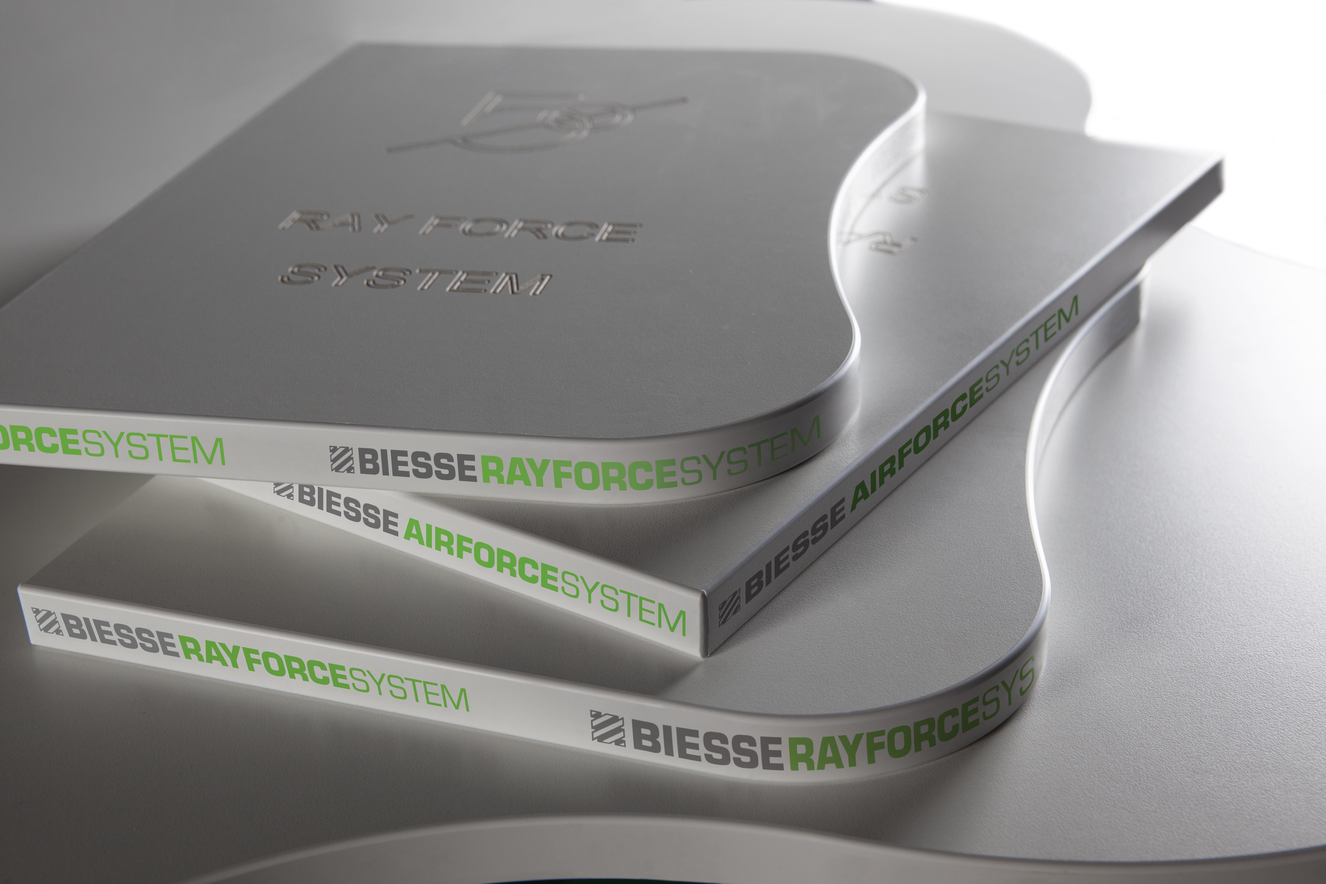AWFS Debut: New RayForce System Technology eliminates glue lines, maximizes quality: Foto 1